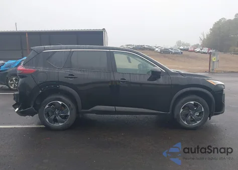 2025 Nissan Rogue Sv Intelligent Awd z USA, uszkodzony, nr VIN 5N1BT3BB8SC805435